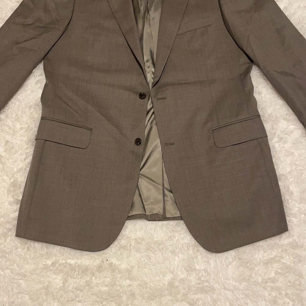 Blazer - Picture 4 of 9